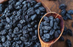 Black Raisins